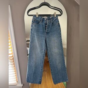 Aritzia Denim Forum THE FARRAH HIGH RISE WIDE LEG 28L, Size 25